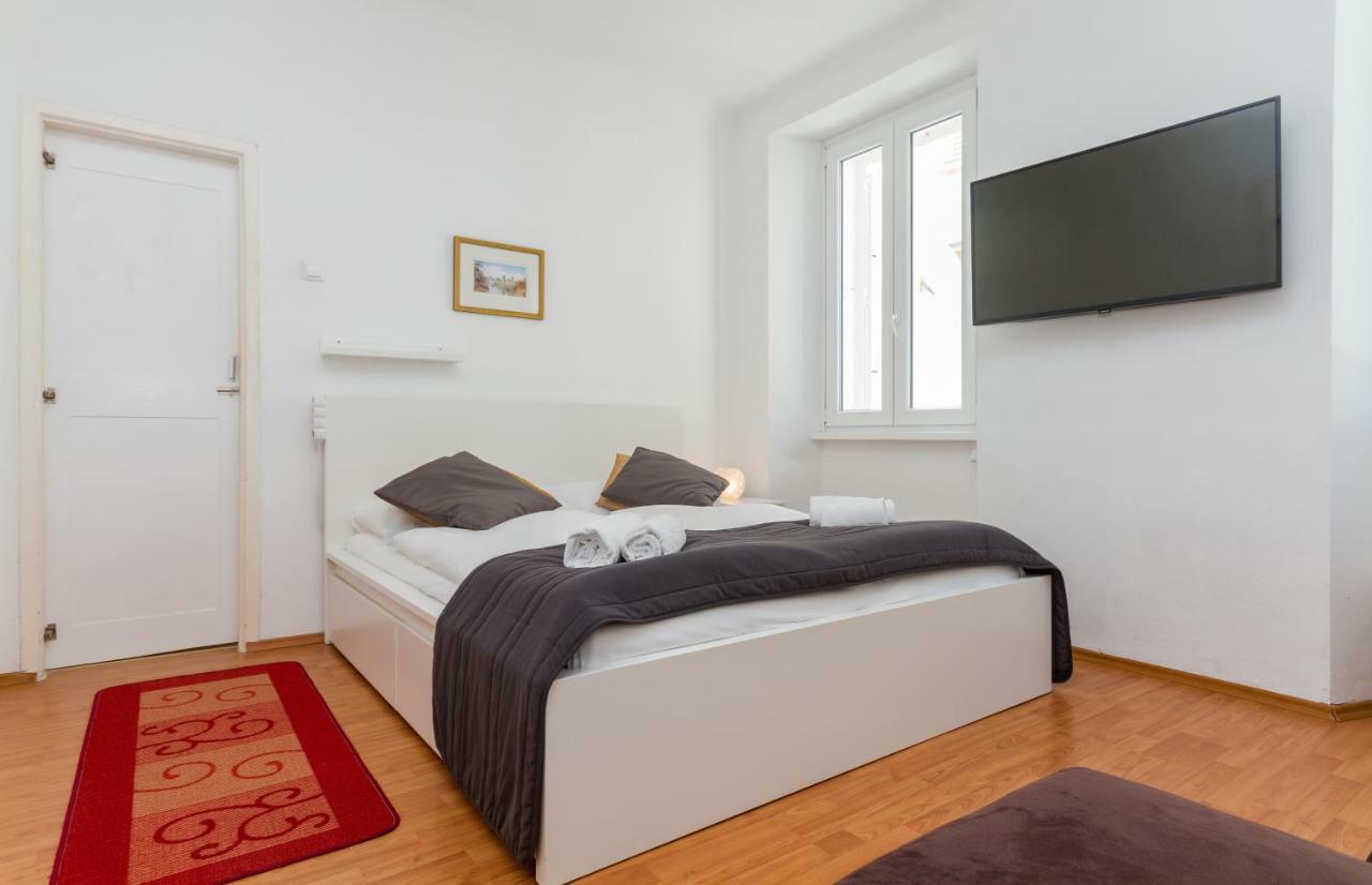 Apartment Petka Πιράν Εξωτερικό φωτογραφία